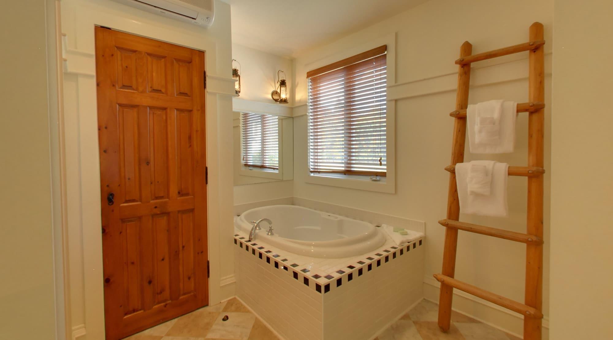 Hilton Grand Vacations Club Tremblant Canada Mont-Tremblant Extérieur photo