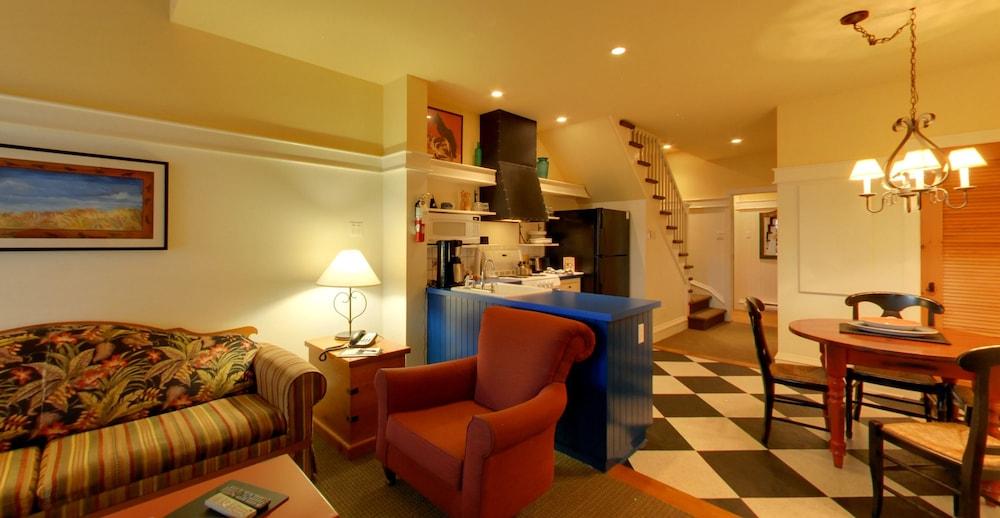 Hilton Grand Vacations Club Tremblant Canada Mont-Tremblant Extérieur photo