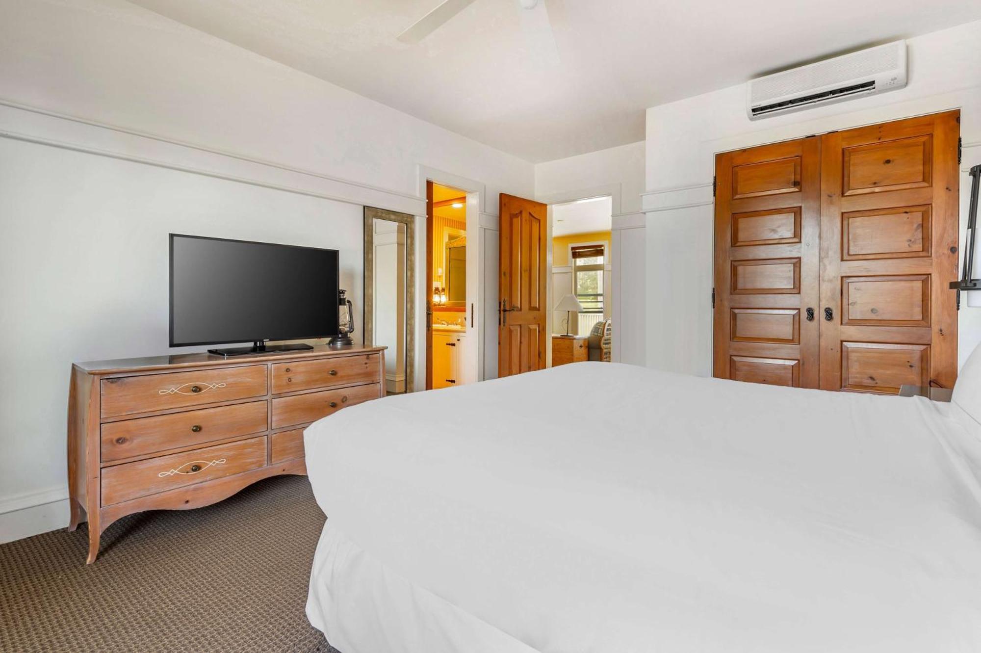 Hilton Grand Vacations Club Tremblant Canada Mont-Tremblant Extérieur photo